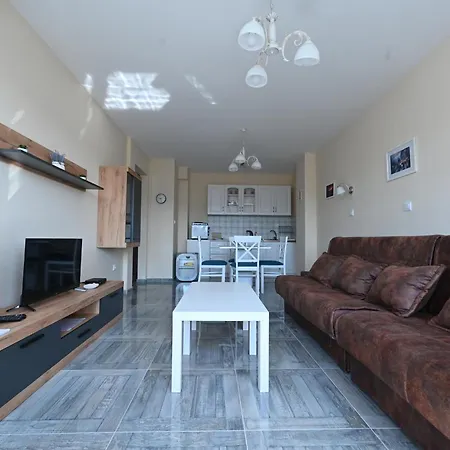 Smestaj Tea Sa Dva Bazena Apartment *