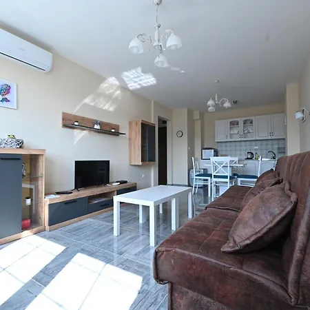 Smestaj Tea Sa Dva Bazena I Besplatan Parking Апартаменты Врнячка-Баня