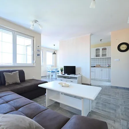 Apartment Smestaj Tea Sa Dva Bazena *