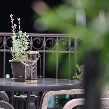 Smestaj Tea Sa Dva Bazena I Besplatan Parking Daire