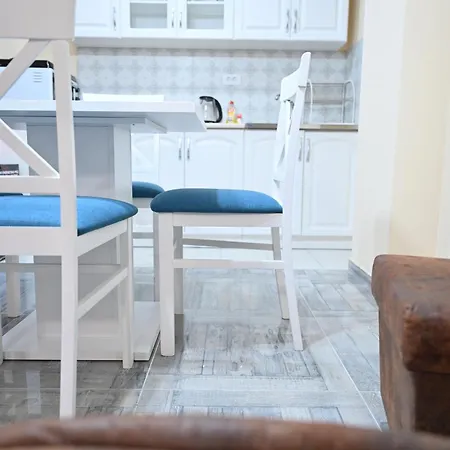 Smestaj Tea Sa Dva Bazena I Besplatan Parking Apartament *