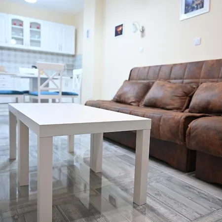 Smestaj Tea Sa Dva Bazena I Besplatan Parking *