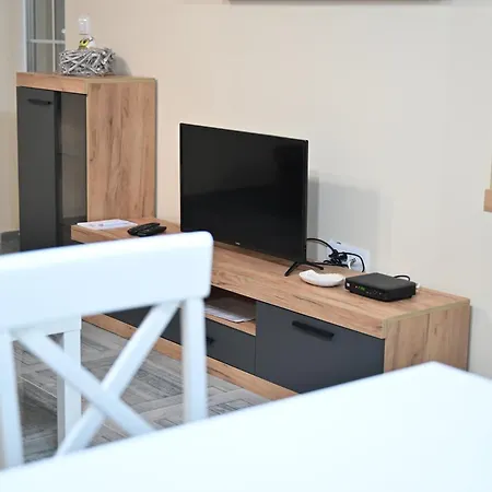 Smestaj Tea Sa Dva Bazena I Besplatan Parking