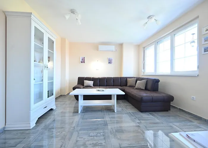 Smestaj Tea Sa Dva Bazena I Besplatan Parking * Vrnjačka Banja