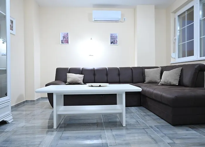 Smestaj Tea Sa Dva Bazena I Besplatan Parking *